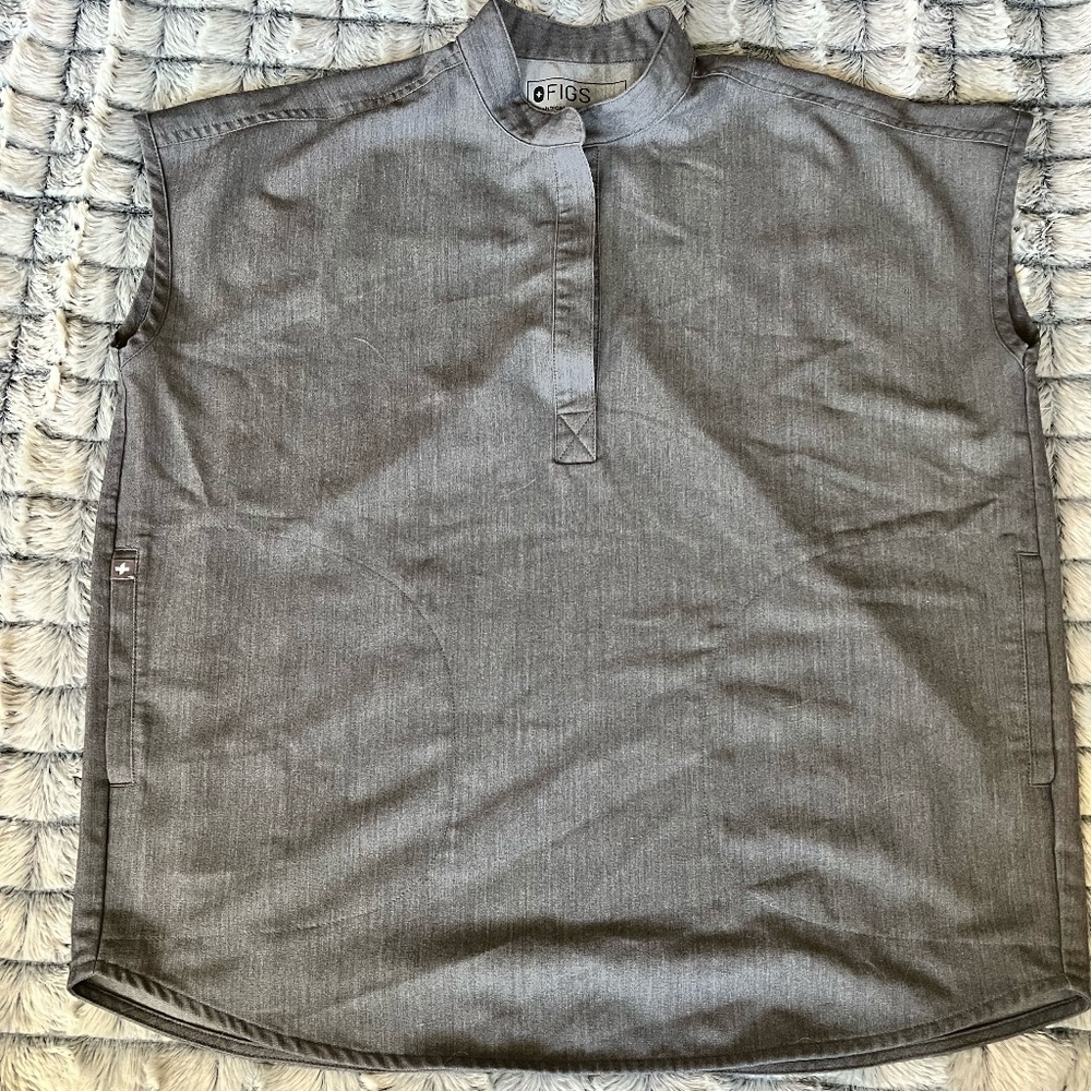Figs Rafaela Oversized Scrub Top - Picture 6 of 8